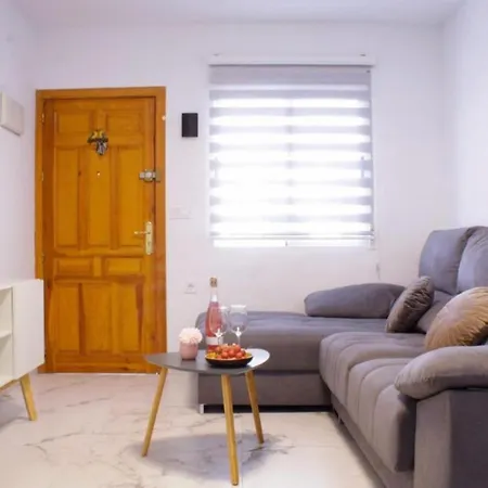 Maison Familiale Avec Piscine Residentielle