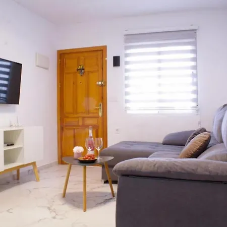 Maison Familiale Avec Piscine Residentielle * Torrevieja